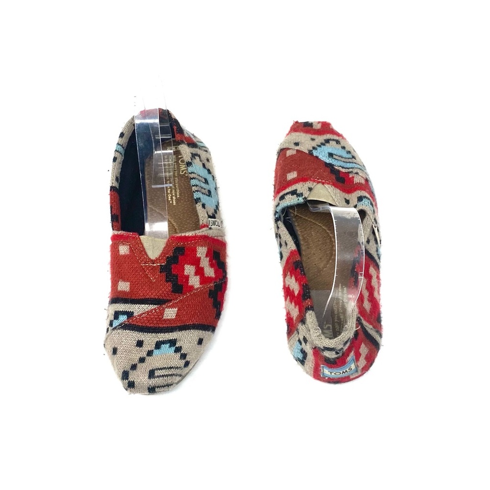 Toms - Picture 7 of 7